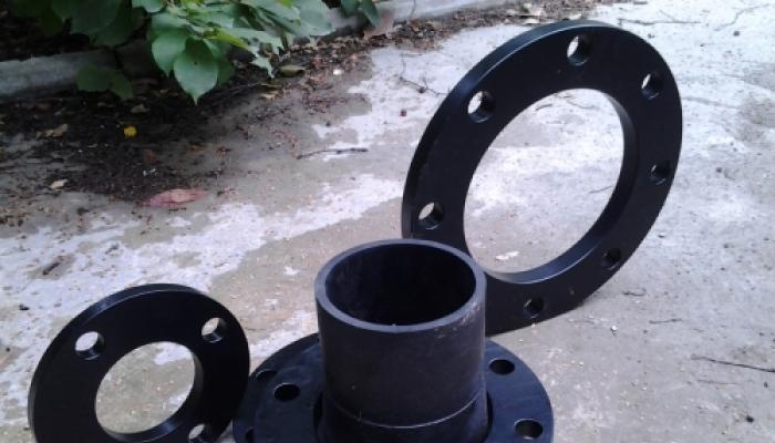 Flange pipe connection: types and installation