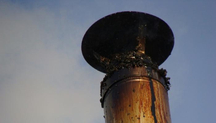 Condensation in the chimney: how to eliminate this unpleasant phenomenon